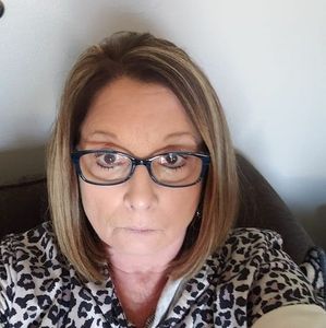 Meet your Posher, Sally